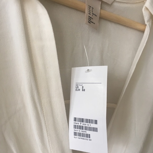 H&M White Twist Front Dress - Picture 6 of 8